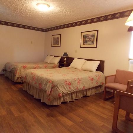 Clarketon Motel - Маги Вали Екстериор снимка